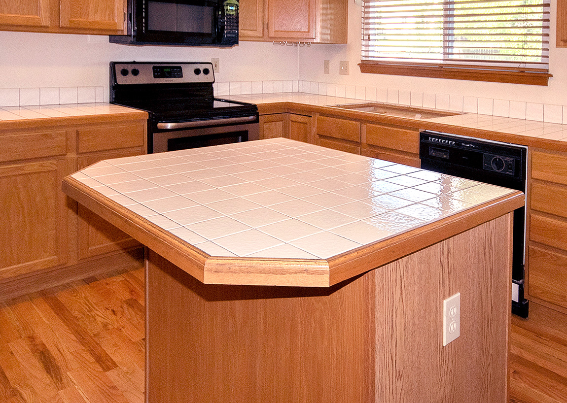 Countertop Refinishing - Before Transformation