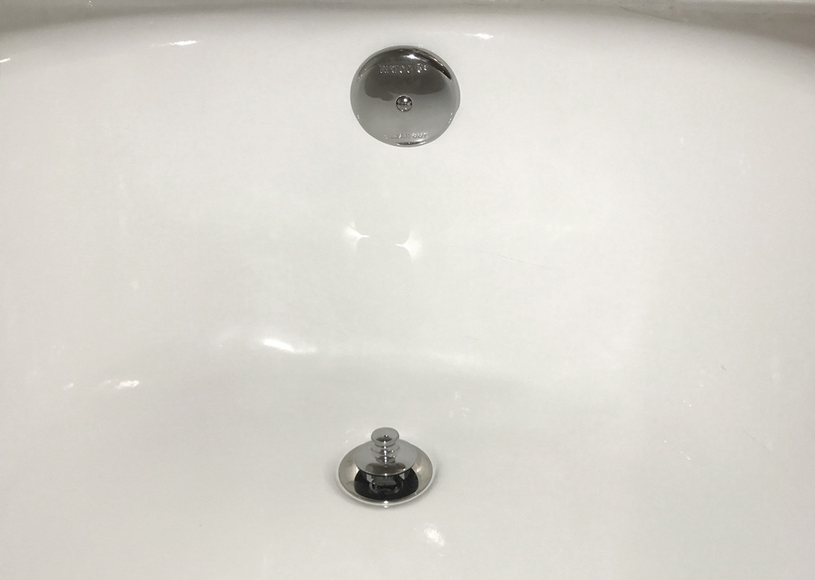 Fiberglass Tub Refinishing - After Transformation